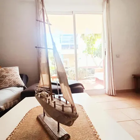Casa Anita, Pool Sea And Surf In * Corralejo