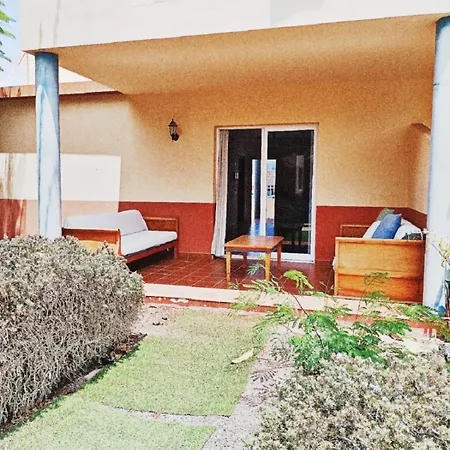 Casa Anita, Pool Sea And Surf In Apartment Corralejo